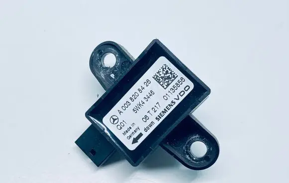 Mercedes-Benz S W221 Airbag deployment crash/impact sensor A0038208426 5WK43446