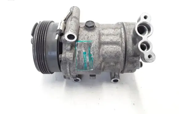 Renault Clio II Air conditioning (A/C) compressor (pump) 8200037058