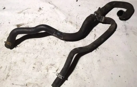 Volvo S40 Engine coolant pipe/hose