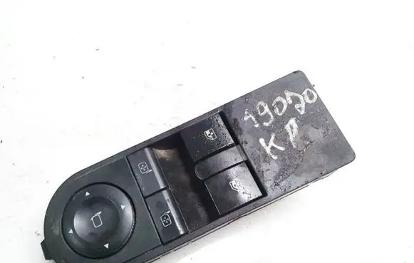 Opel Zafira B Electric window control switch 13209203 03459216bb
