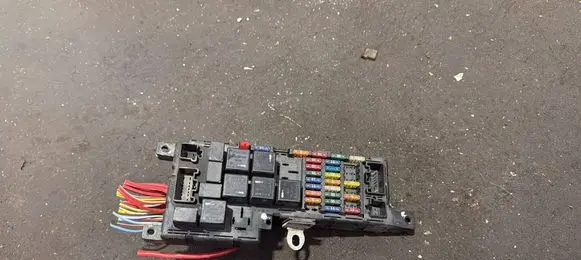 Volvo S60 Fuse module 8678449 518826011
