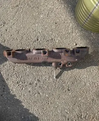Alfa Romeo Giulietta Exhaust manifold 55221597