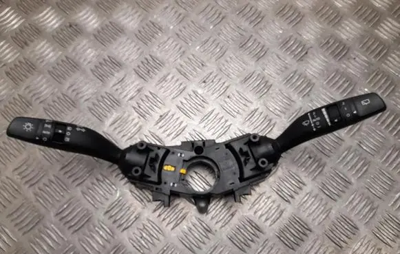 KIA Xceed Wiper turn signal indicator stalk/switch 9340J7960