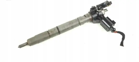 Audi A4 S4 B6 8E 8H Fuel injector 03L130277
