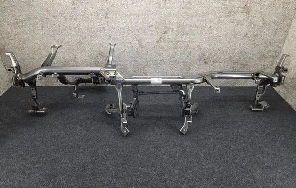 BMW 4 G22 G23 G24 G26 Dashboard cross member/frame bar 6804040
