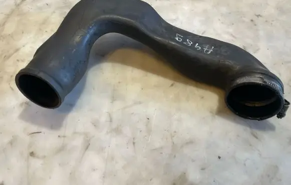 Opel Zafira B Air intake hose/pipe 8980055583
