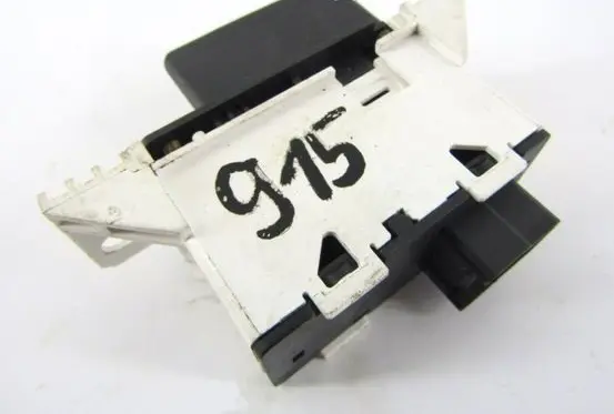 Ford Focus Hazard light switch 2M5T13A350AA