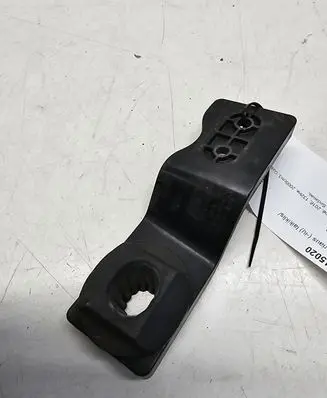 Jaguar XE Radiator mount bracket GX738K336AC