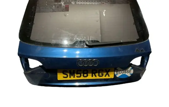 Audi A4 S4 B6 8E 8H Tailgate/trunk/boot lid 