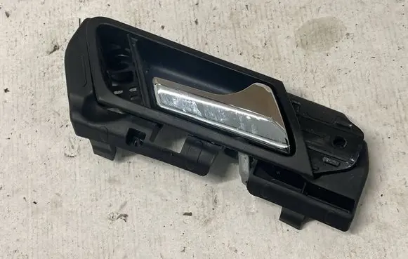Mercedes-Benz GL X164 Rear door interior handle