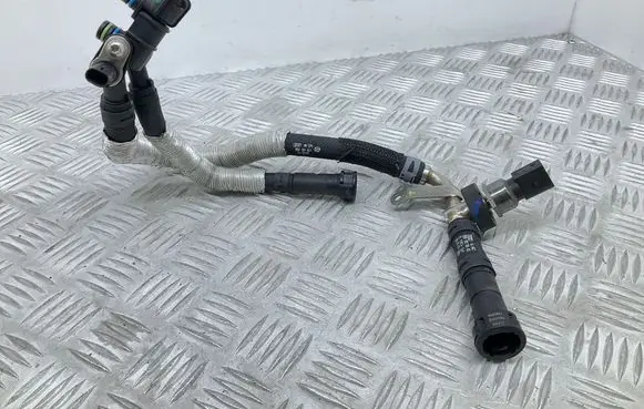 Audi A6 Allroad C7 Fuel line pipe 059130327 059130299AS 059906054C
