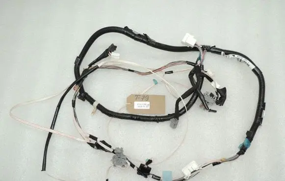 Toyota Avensis T270 Other wiring loom 8217105E10