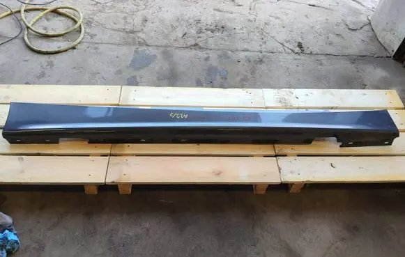 BMW 1 E81 E87 Sill 42059871 871107332 0001524444