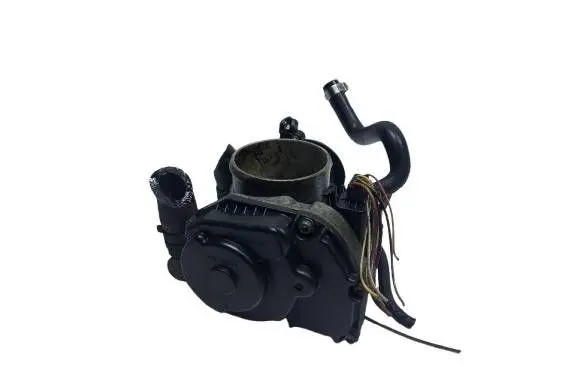 Volkswagen PASSAT B5 Throttle valve 058133063H-KASACJA 058133063H