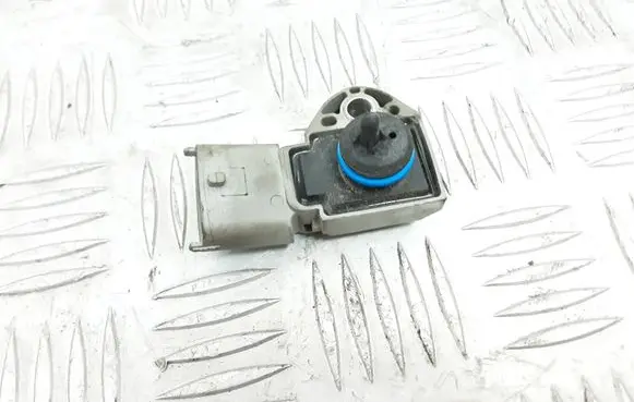 Volvo V70 Fuel pressure sensor 31272732