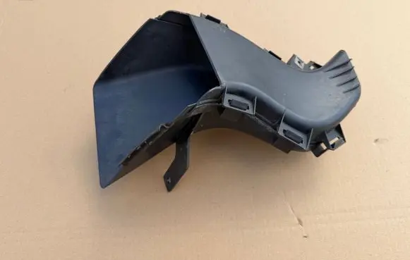 BMW 1 E82 E88 Brake cooling air channel/duct 8046299