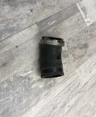 Volkswagen Golf VI Intercooler hose/pipe