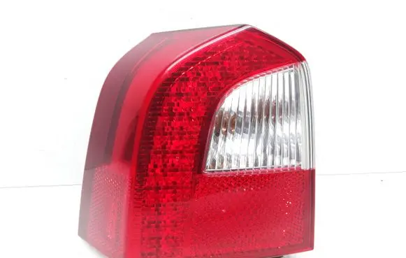 Volvo V70 Rear/tail lights 30698983