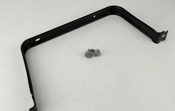 Audi A1 Fuel tank mounting bracket 2Q0201655