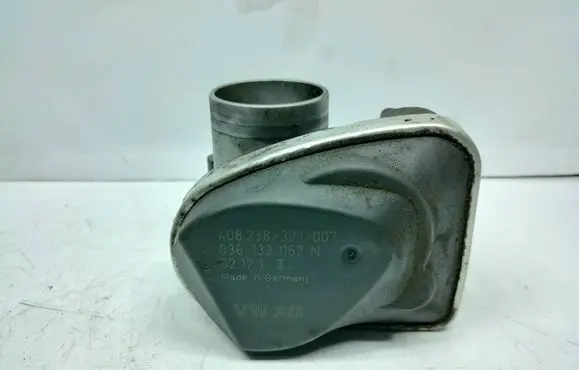 Volkswagen Polo Throttle valve 408238321007 036133062N