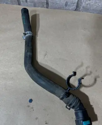 Ford Turneo Courier Engine coolant pipe/hose AV2118K579BE