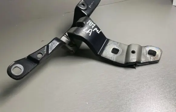 BMW 5 GT F07 Tailgate/trunk/boot hinge 7200534
