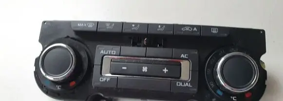 Skoda Superb B6 (3T) Climate control unit