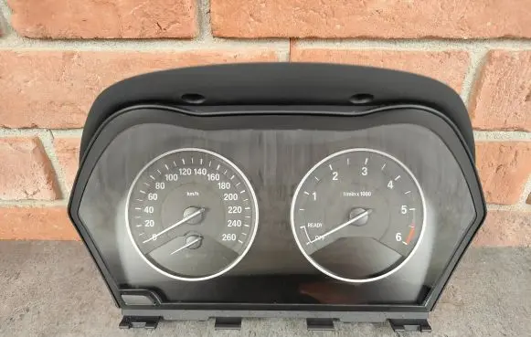 BMW X1 F48 F49 Speedometer (instrument cluster) 6843092 9295446 10494722