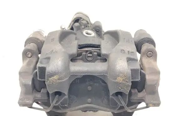 Volkswagen PASSAT B8 Rear brake caliper