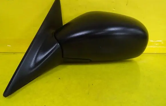 Suzuki Baleno EG Front door electric wing mirror