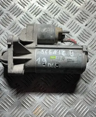 Renault Megane II Starter motor 8200331251 D7R49