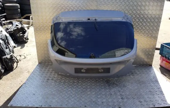 Ford Focus Tailgate/trunk/boot lid