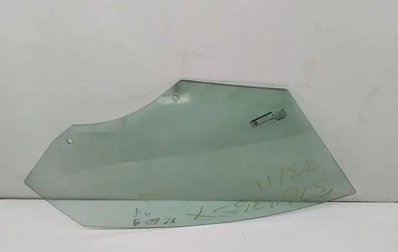 Volvo XC60 Front door window glass four-door 31386797