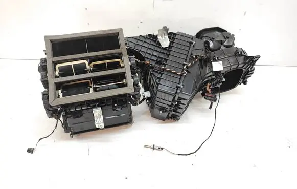 Porsche Cayenne (92A) Interior heater climate box assembly 
