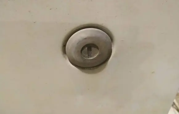 Opel Movano A Front door lock (next to the handle) 