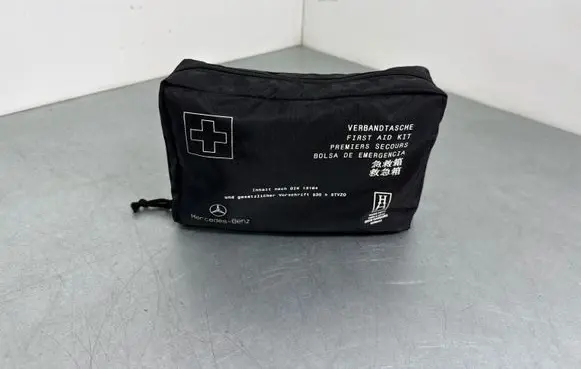 Mercedes-Benz GLC X253 C253 First aid kit 