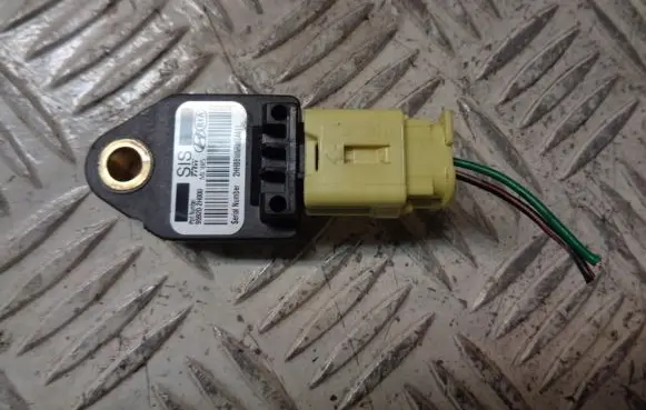 KIA Ceed Airbag deployment crash/impact sensor 959202H000