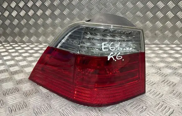 Rear/tail lights