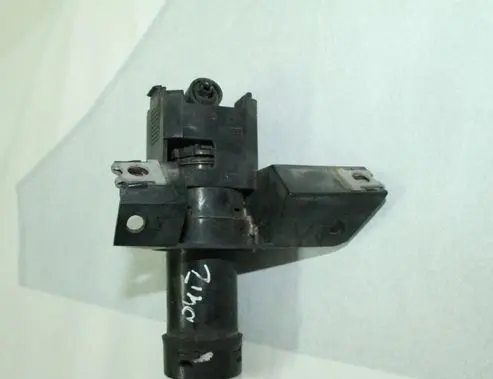 Mitsubishi Outlander Headlight washer spray nozzle