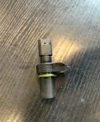 BMW 1 F20 F21 Camshaft position sensor 7803093