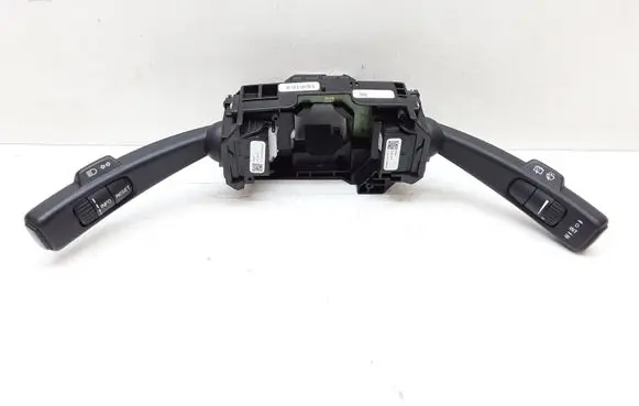 Volvo V70 Wiper turn signal indicator stalk/switch 31334647 31264168 31334643