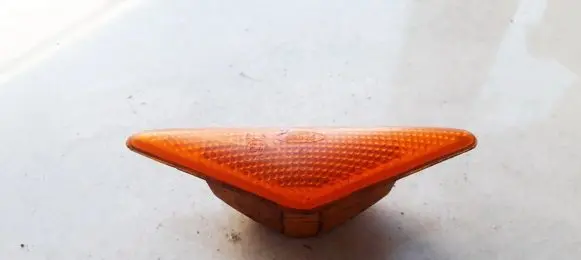 Ford Focus Front fender indicator light XS4H3K354A