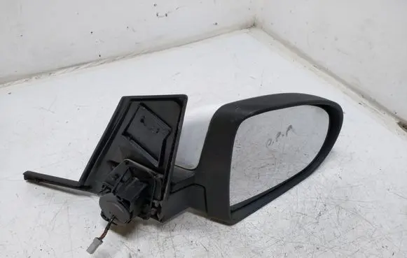 Mitsubishi Colt Front door electric wing mirror 232636030 024259
