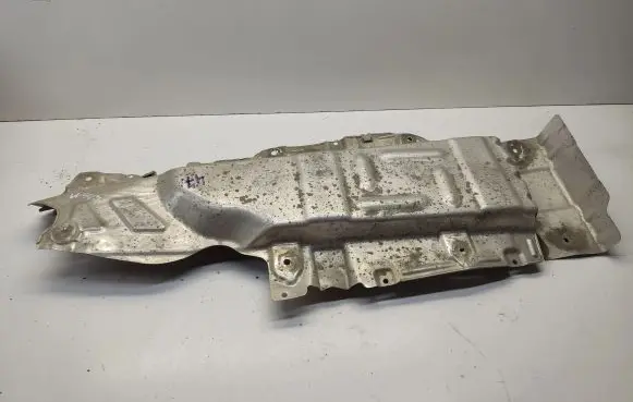 Mercedes-Benz Vito Viano W447 Heat shield in engine bay A4474900130 0030040716