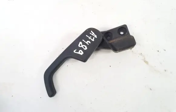 Volkswagen PASSAT B5 Engine bonnet (hood) release handle 3a1823533