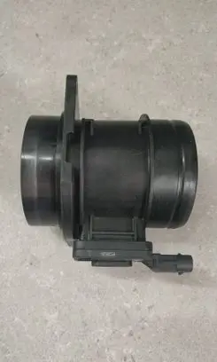Volkswagen Golf VII Mass air flow meter 04L906461B