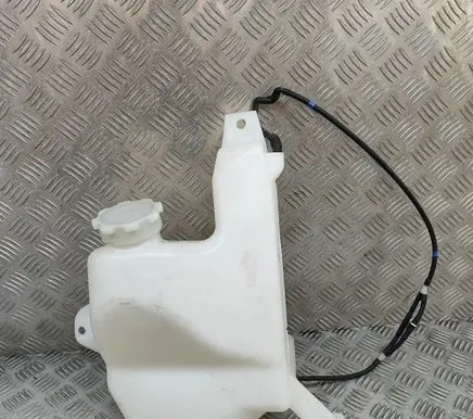 Mitsubishi Lancer Windshield washer fluid reservoir/tank 8260A147