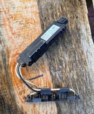 Volkswagen PASSAT B6 Alarm movement detector/sensor 3C0951171C