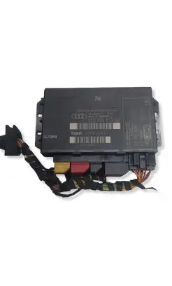 Audi A4 S4 B7 8E 8H Comfort/convenience module 8E0959433CR