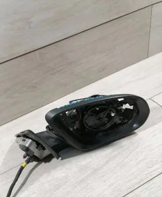Mercedes-Benz B W247 Front door electric wing mirror A2478108206